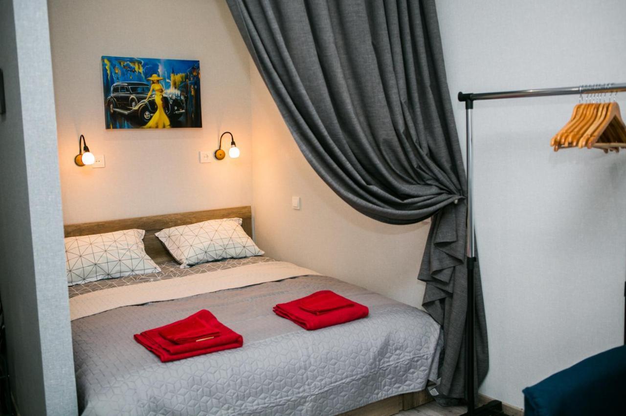 Luxury Flat In Downtown Apartment Lviv Bagian luar foto